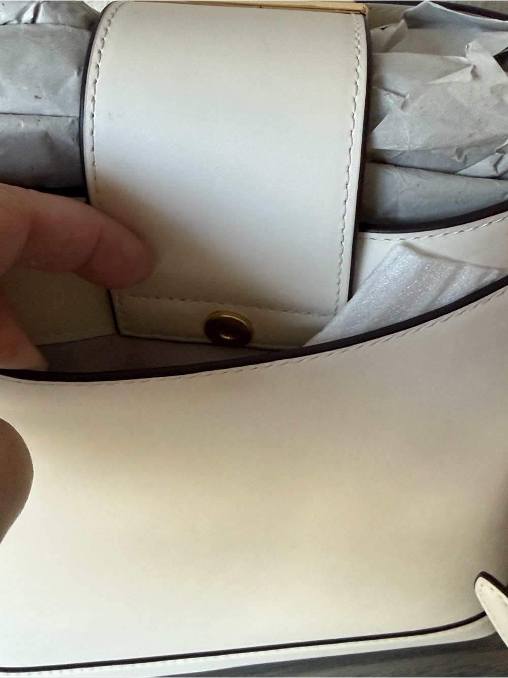 NWT Kate Spade “Reegan” KA753 smooth leather bucket bucket bag in meringue - Picture 11 of 16